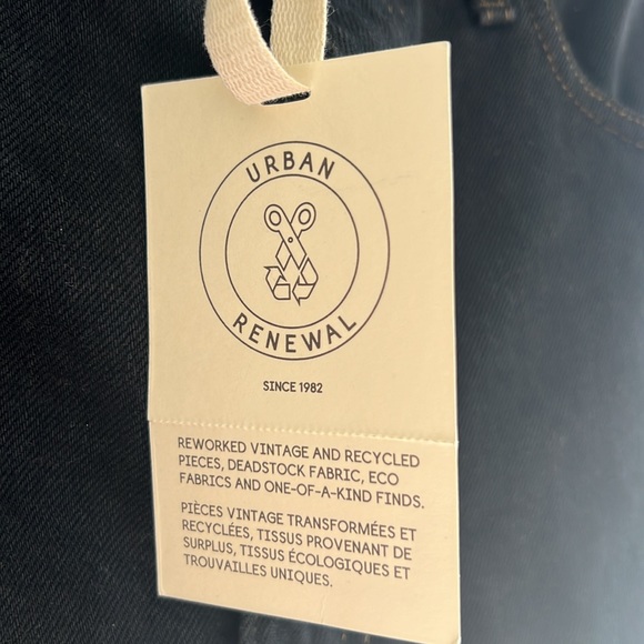 Levi’s Reworked Vintage Shorts - Picture 6 of 9